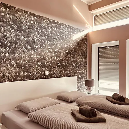 Casa Rehse I Loft-apartment I Kostenlos Parken & Wlan I Self-check-in I Oepnv I 65zoll-tv アパート