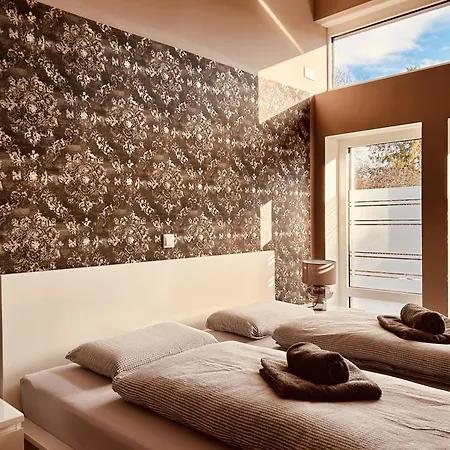 Casa Rehse I Loft-apartment I Kostenlos Parken & Wlan I Self-check-in I Oepnv I 65zoll-tv *