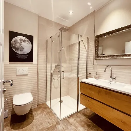 Casa Rehse I Loft-apartment I Kostenlos Parken & Wlan I Self-check-in I Oepnv I 65zoll-tv * エアフルト