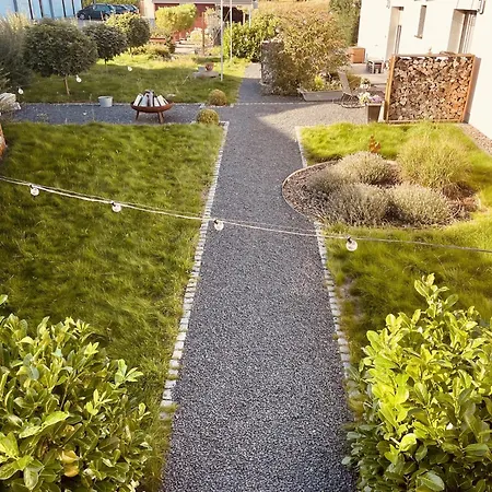 Casa Rehse I Loft-apartment I Kostenlos Parken & Wlan I Self-check-in I Oepnv I 65zoll-tv アパート エアフルト